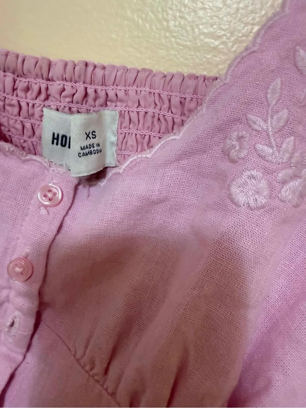 Hollister Light Lavender Embroidered Button-Front Camisole - Picture 3 of 7